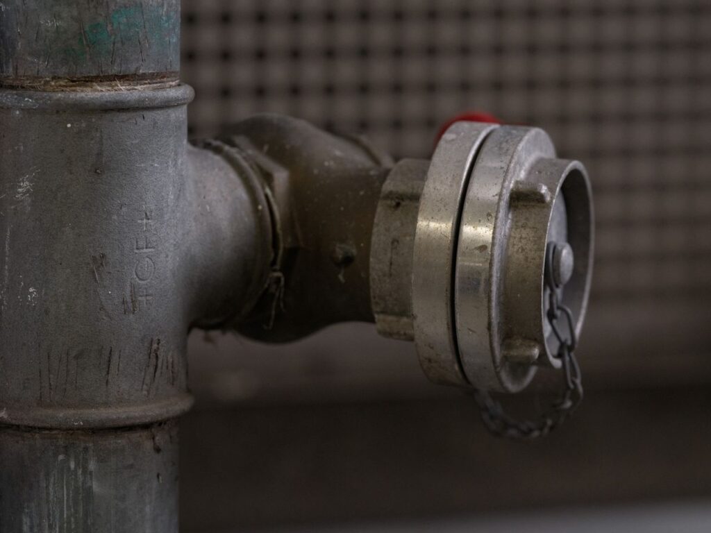 How Much Does a Plumber Cost to Fix a Pipe?